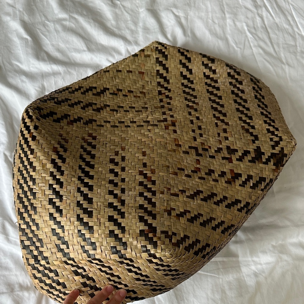 All Saints Tan and Black Woven Tote - Picture 7 of 8